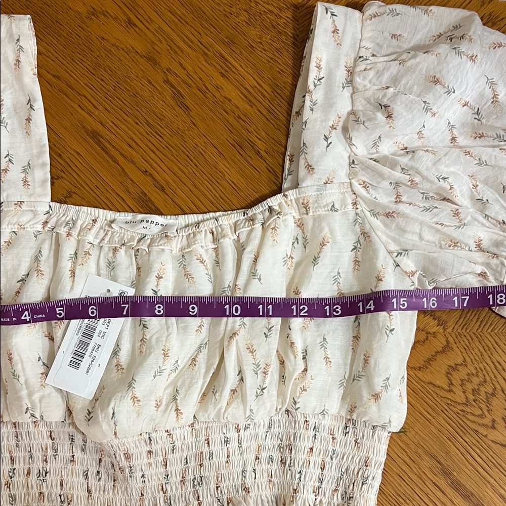 Blu Pepper Cream Floral Smocked Blouse - Picture 5 of 7